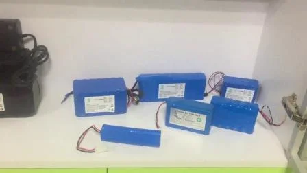 Personalizza la batteria agli ioni di litio 4s3p LiFePO4 14,8 V 6,6 Ah per lampioni solari